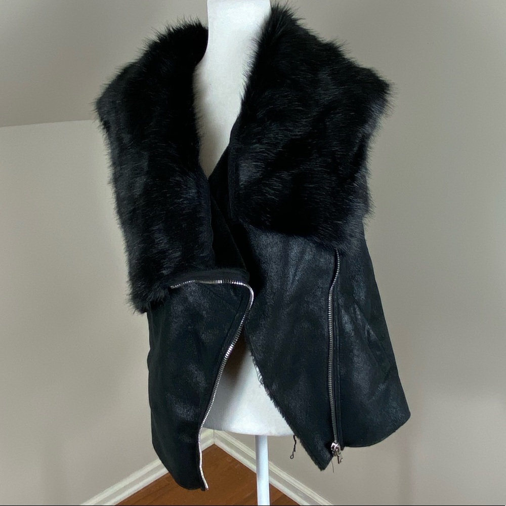 Bar III Faux Fur and Suede Vest S
